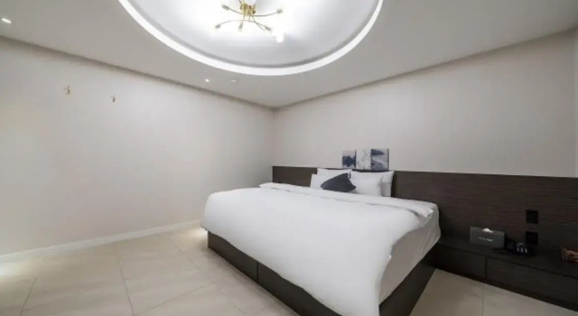 Номер Deluxe KNox Hotel