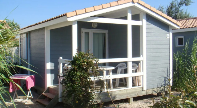 Бунгало Standard c 1 комнатой Camping Hameau Des Cannisses