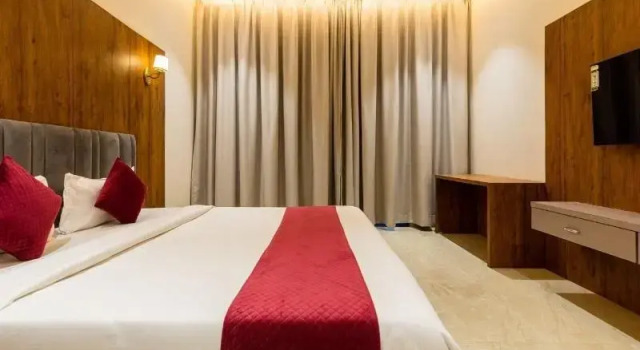 Gaurison Hotel&Resort