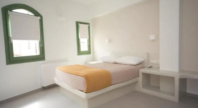 Pelican Hotel, Забронировать Отель Тира Santorini Caldera