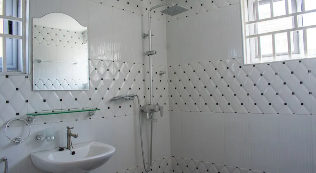 Кровать в общем номере Brannic Lodge