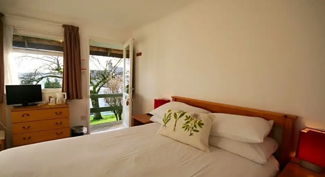 The Arran Lodge & Arran Sleep Huts, Забронировать Отель Ламлаш 
