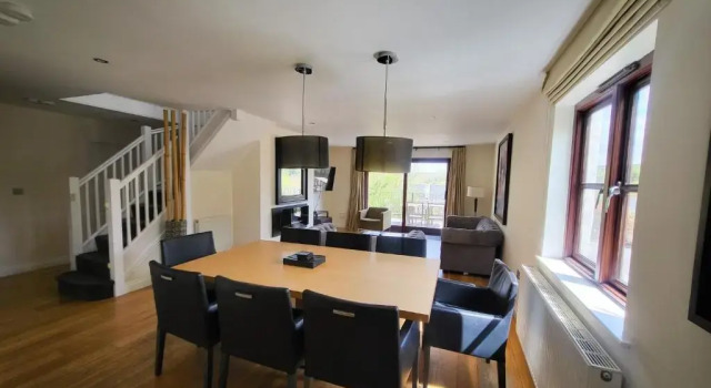 3 soveværelser i villa Hustyns Hotel