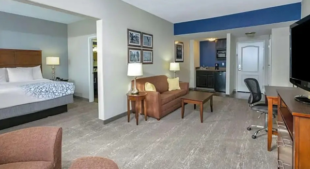 Двухместный люкс Deluxe La Quinta by Wyndham Horn Lake / Southaven Area
