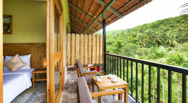 Двухместный номер Deluxe с балконом Azura Resort Phu Quoc