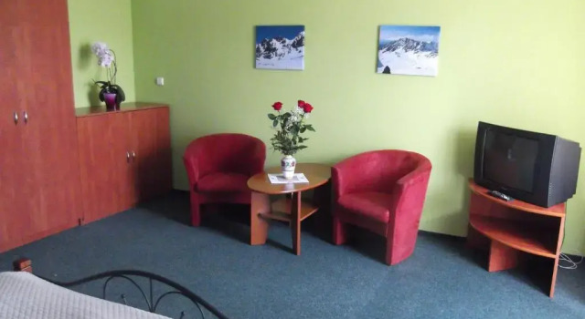 Penzion Lesna, Rezervovat Hotel Hotely v Prešovský kraj s parkováním, Parkování