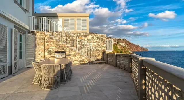 Вилла Luxury Barreirinha House old town by Holiday Rental Madeira