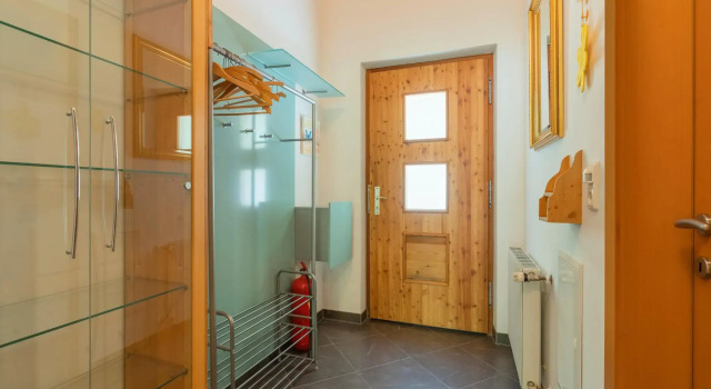 Pretty Holiday Home in Hollersbach im Pinzgau with Garden, Забронировать Отель Брамберг-ам-Вильдкогель 