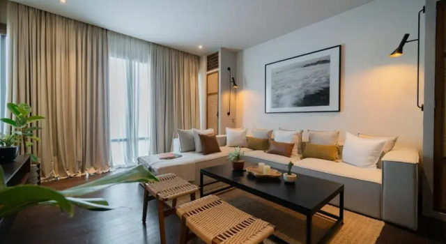 Apartment Seabreeze 2 - Amazing Sunset Penthouse-2bdr with pool-Beachfront, Забронировать Апартаменты/квартира Апартаменты провинции Бали, Апартаменты/квартира
