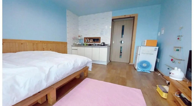 Jeju Rainbow Pension & Guest House, Забронировать Гостевой дом Гостевые дома Gujwa, Гостевой дом