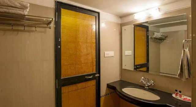 OYO Rooms Lal Kothi Shopping Center, Забронировать Отель Отели штата Раджастхана 3 звезды, 3*