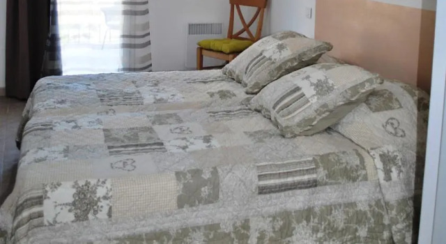 Guesthouse LEau Blanche, Забронировать Вилла Виллы Кавалер-сюр-Мер, рядом с Пляж Кавалер-сюр-Мер, Вилла