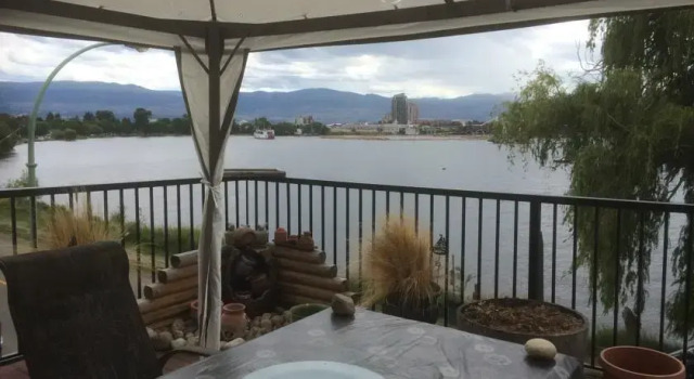 Poplar Point Lakeview Home, Boek Appartement Kelowna Brits Columbia