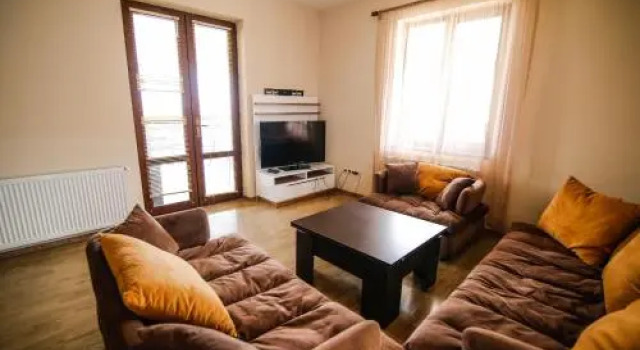 Tbilisi Tskneti Guesthouse With Pool, Book Hotel Hoteller i Kvemo Kartly med pool, Swimmingpool