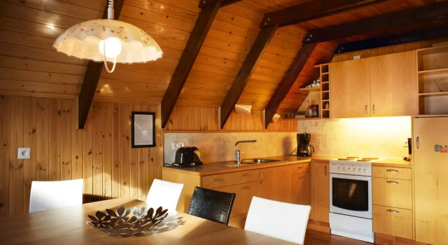 Кровать в общем номере Birkihof Lodge