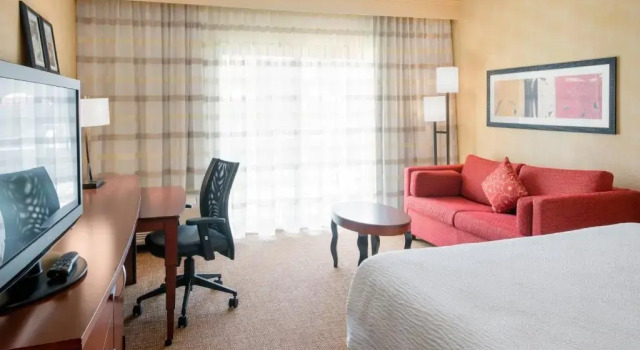 Номер Standard Courtyard by Marriott Chicago Naperville