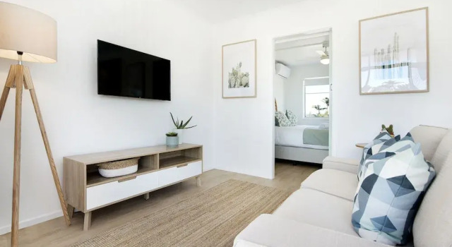 Ventura Beach Motel - 1 Bedroom Unit 8, Prenota Motel Hotel a Queensland con parcheggio, Parcheggio
