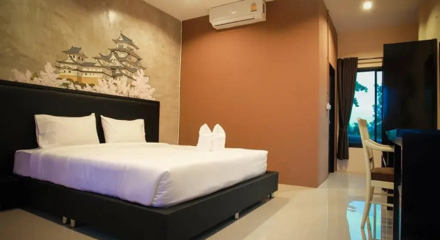B Cozy Hotel