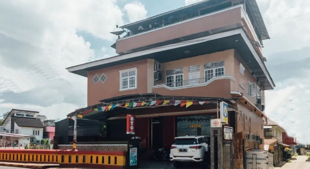 Satria Guest House by OYO Rooms