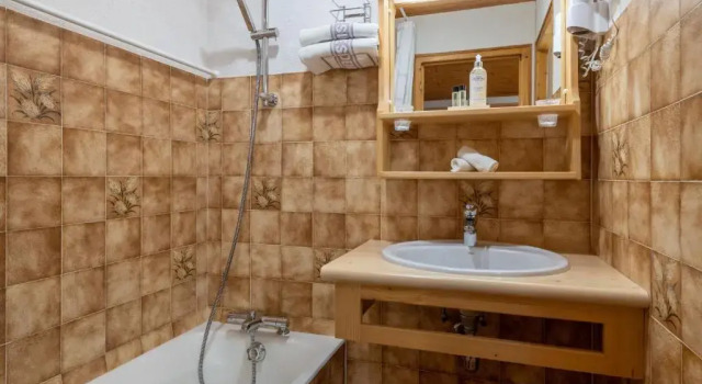 Двухместный номер Comfort Hôtel Les Côtes, Résidence Loisirs et Chalets