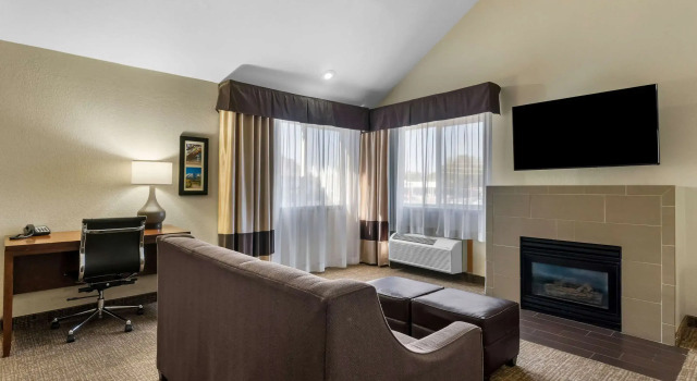 Двухместный люкс Comfort Inn & Suites Greeley