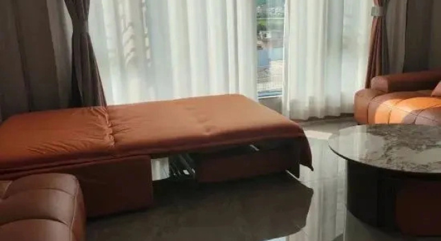 Люкс Red Arrow Holiday Inn