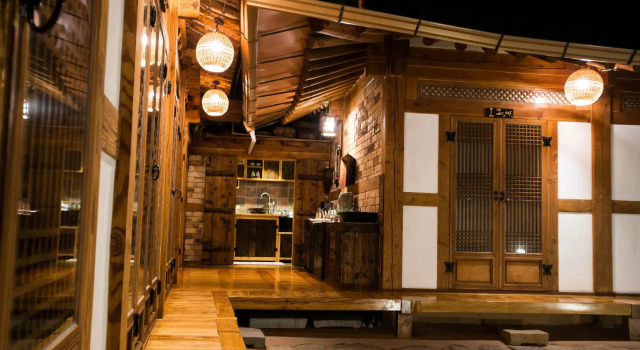 Bukyungdang Hanok Guesthouse