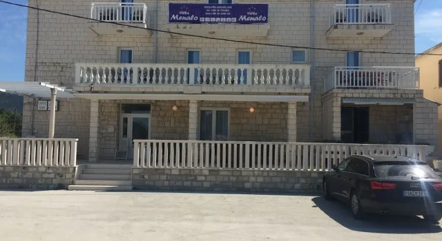 Villa Menalo