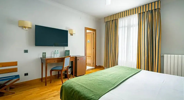 Номер Premium Hotel Hernán Cortés