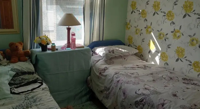 Шале 3 Bed Chalet - Sleeps 6 - Parking - Garden - Wifi