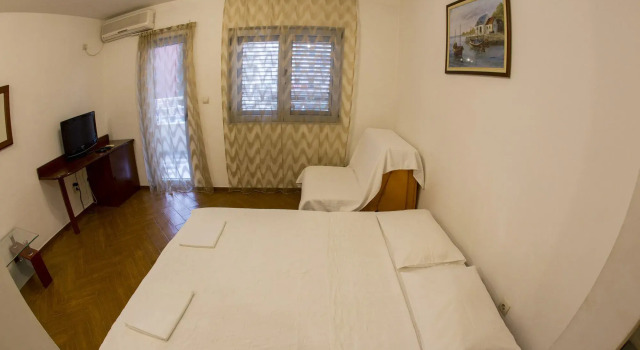 SMS Apartments
