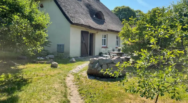 OAZA POD STRZECHĄ Klimatyczny dom z 3 sypialniami, kominkiem i dużym ogrodem na wyłączność, Забронировать Апартаменты/квартира Апартаменты Kolobrzeg Region, Апартаменты/квартира