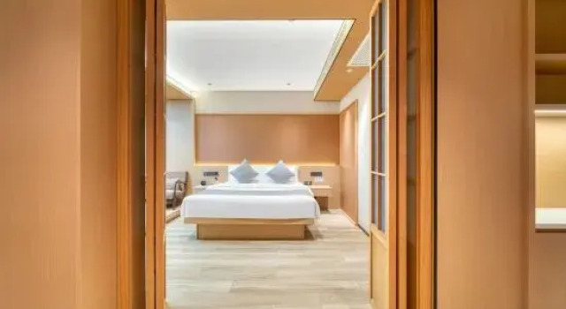 Люкс Luxury Jingsheng Hotel X Tencent E-sports (Hangzhou Linping)