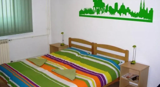 Rooms Cleopatra, Prenota Hotel Splitska 