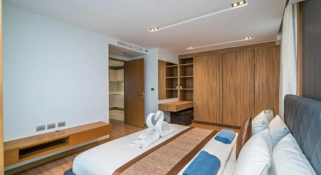 Privilege A1- Private pool sea view apartment on Kalim bay