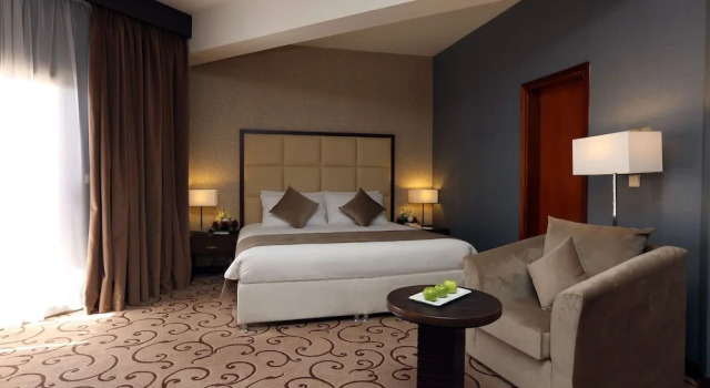 Полулюкс с балконом и с красивым видом из окна Al Rabea Hotel