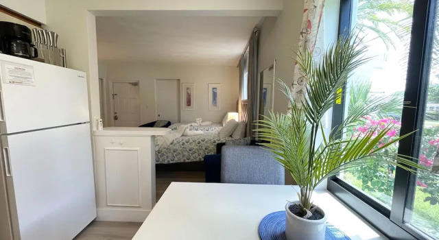 Люкс Tropic Isle Beach Resort