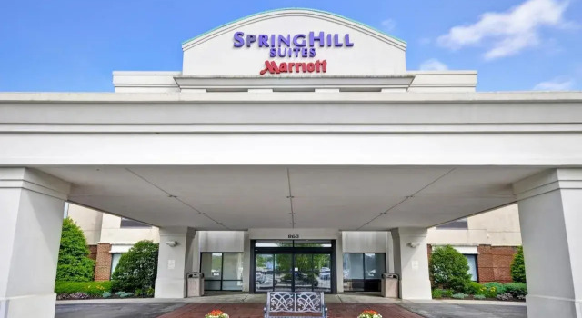 SpringHill Suites by Marriott Lexington Near the University of Kentucky, Забронировать Отель Лексингтон Bourbon Trail Kentucky, рядом с Mary Todd Lincoln House
