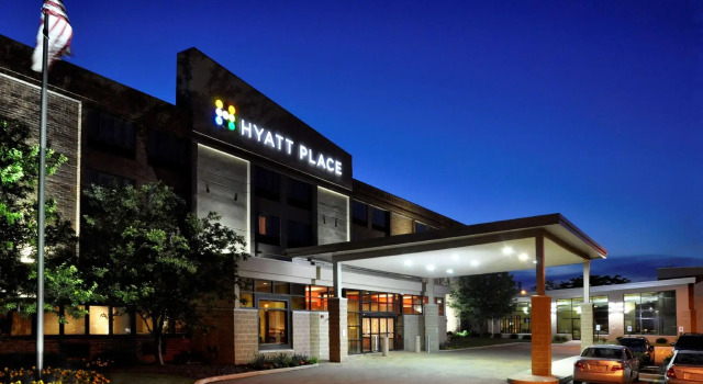 Comfort Suites Milwaukee West, Reserva ahora Hotel Milwaukee Wisconsin