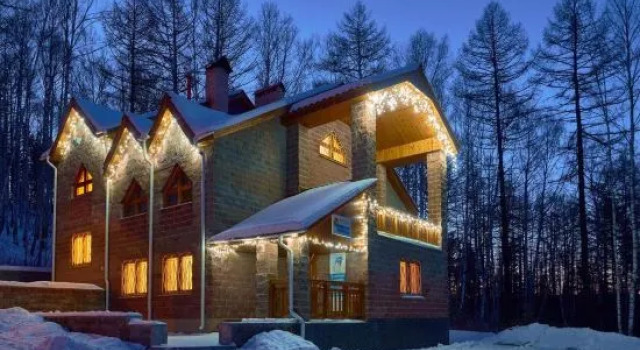 Guest House Snezhniy Bars, Rezervovat Penzión Hotely v Bashkortostan s parkováním, Parkování
