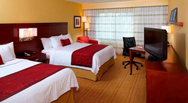 Четырёхместный номер Standard Spark by Hilton Bettendorf Quad Cities