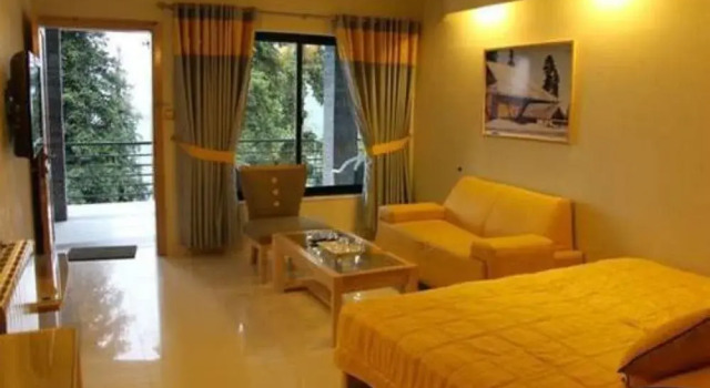 Summer Retreat Hotel, Rezerwuj Hotel Hotele w Punjab Region z parkingiem, Parking