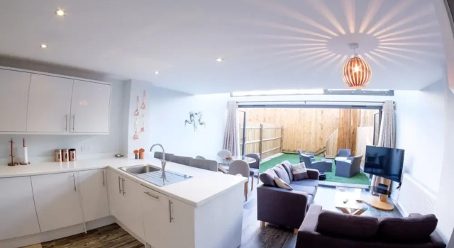 Winton Townhouse, Забронировать Отель Отели Англии 3 звезды, 3*