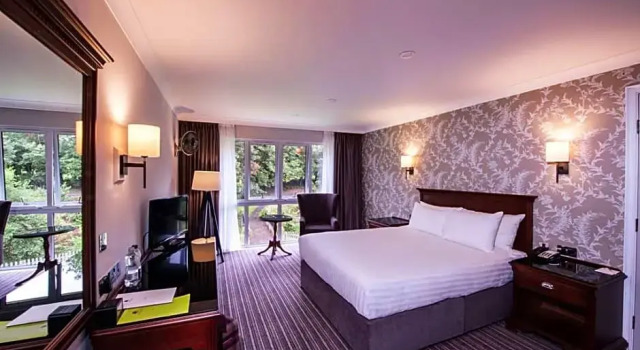 Двухместный номер Deluxe с красивым видом из окна DoubleTree by Hilton Cheltenham-Cotswolds