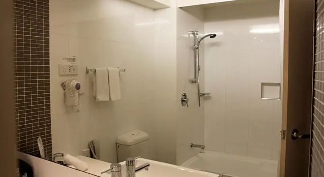 Двухместный номер Standard с видом на город The Sydney Boulevard Hotel