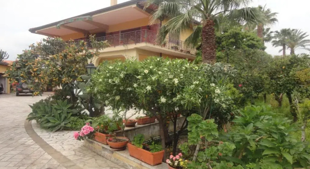 Acquamarina Guest Home, Book Guesthouse Hotels in Sicily with Parking, Parking
