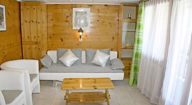 Chalet Bergfink St Valentin/San Valentino 30928, Varaa Mökki Mökit kohteessa Valais, Mökki