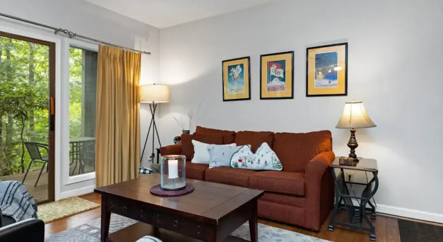 Condo at Wintergreen Walk to Slope Pool Access