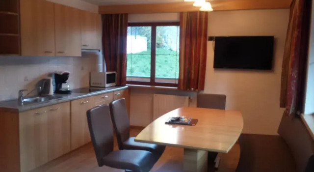 Апартаменты с 2 комнатами Hotel Garnì Gardena - Appartments