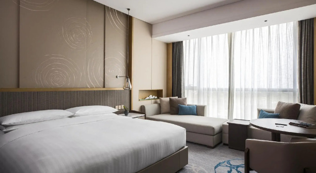 Двухместный номер Guest с видом на горы Suzhou Marriott Hotel Taihu Lake